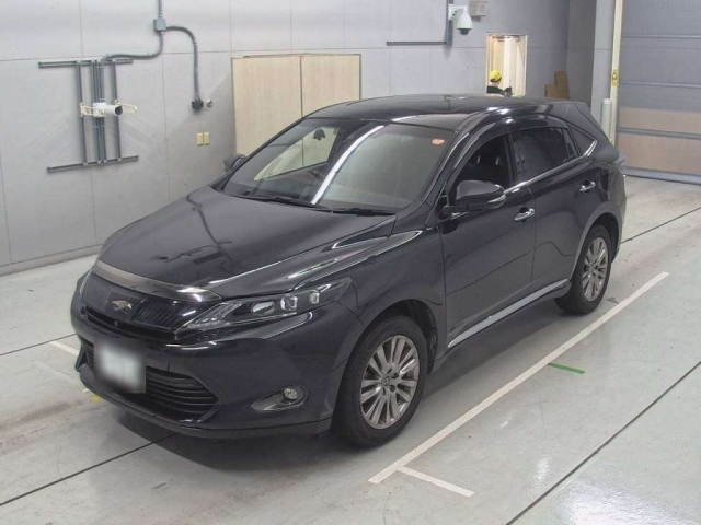 TOYOTA HARRIER 2014