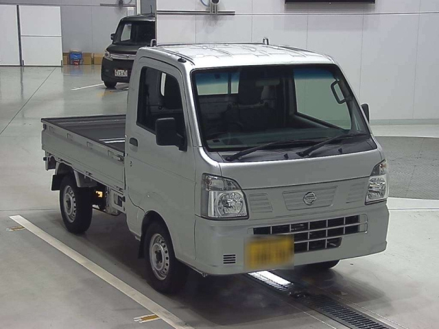 NISSAN CLIPPER TRUCK 2020