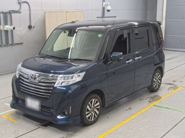 TOYOTA ROOMY 2019