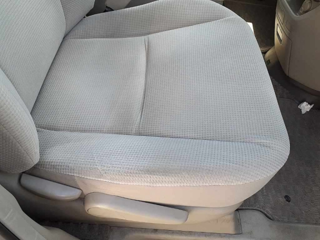 TOYOTA NOAH 2009