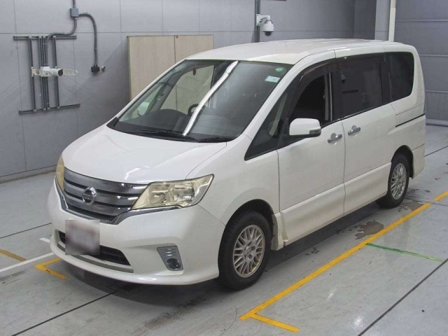 NISSAN SERENA 2011