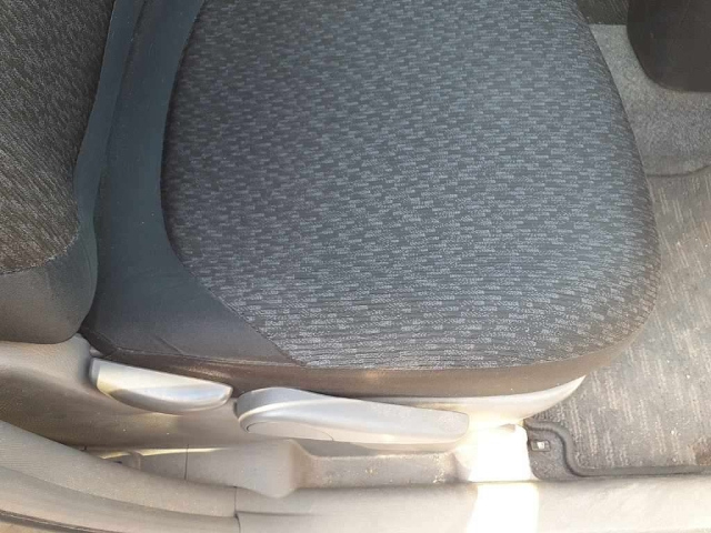 TOYOTA SIENTA 2012