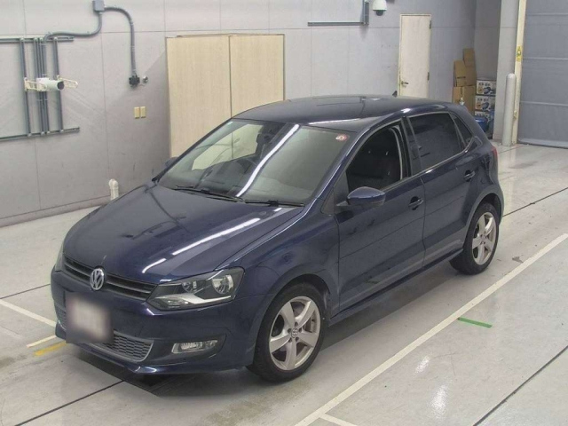 VOLKSWAGEN POLO 2010