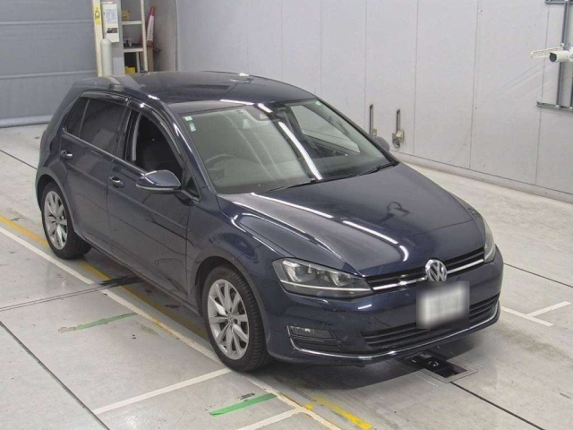 VOLKSWAGEN GOLF 2015