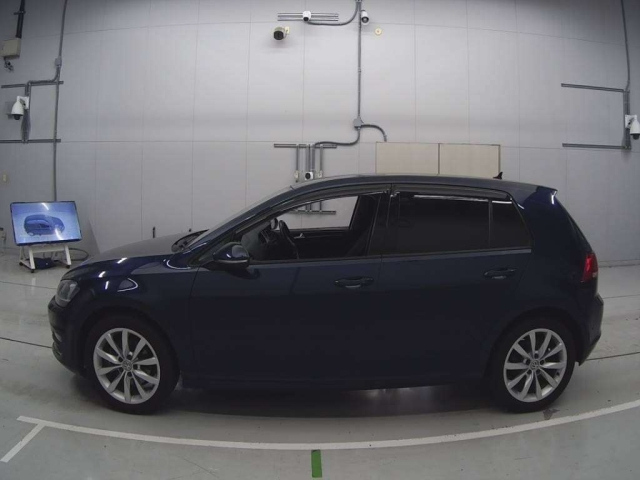 VOLKSWAGEN GOLF 2015