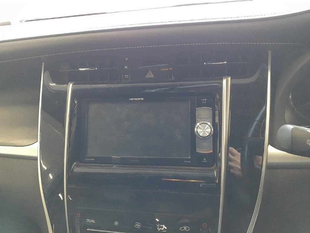 TOYOTA HARRIER 2016