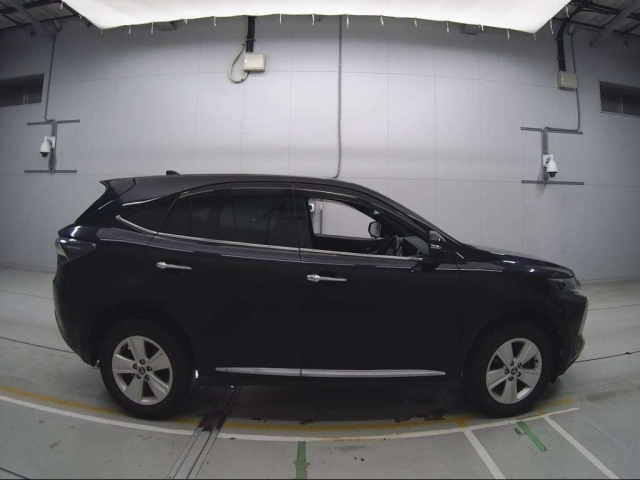 TOYOTA HARRIER 2016