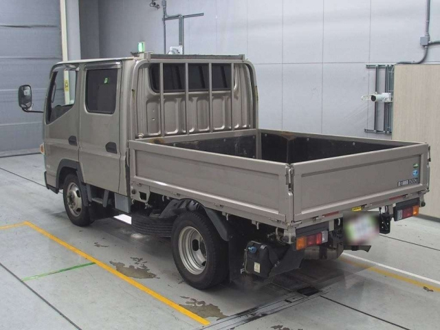 MITSUBISHI CANTER 2020