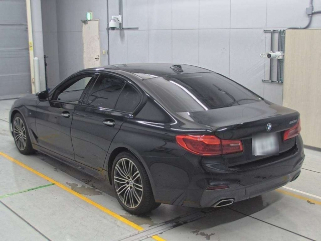 BMW 5 SERIES 2018