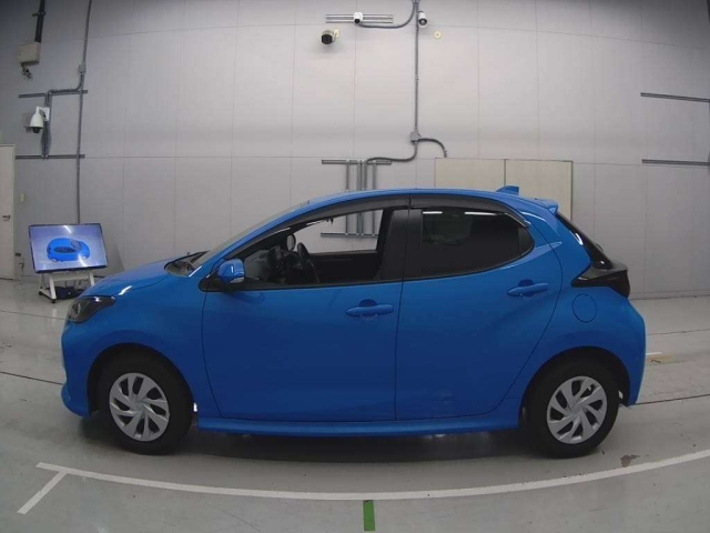 TOYOTA YARIS 2021