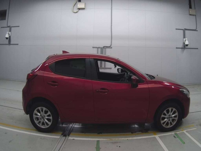 MAZDA DEMIO 2019
