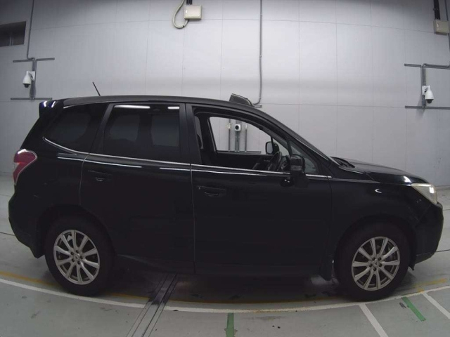 SUBARU FORESTER 2013