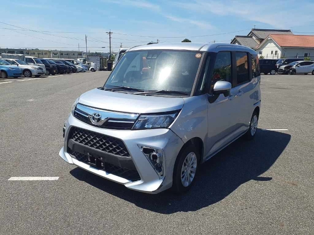 TOYOTA ROOMY 2025