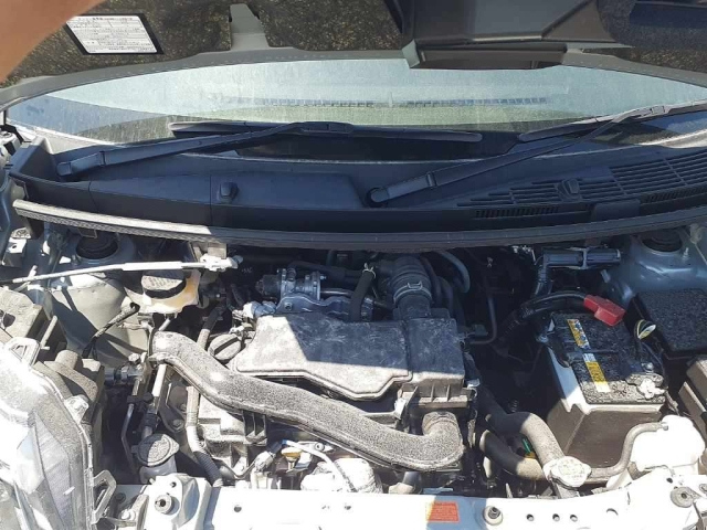 TOYOTA ROOMY 2025