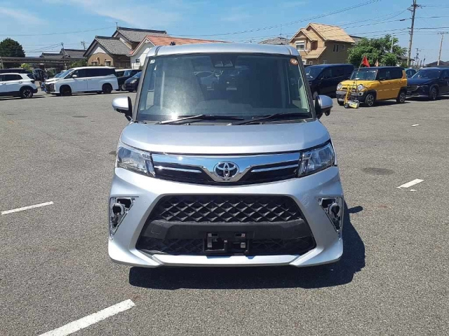TOYOTA ROOMY 2025