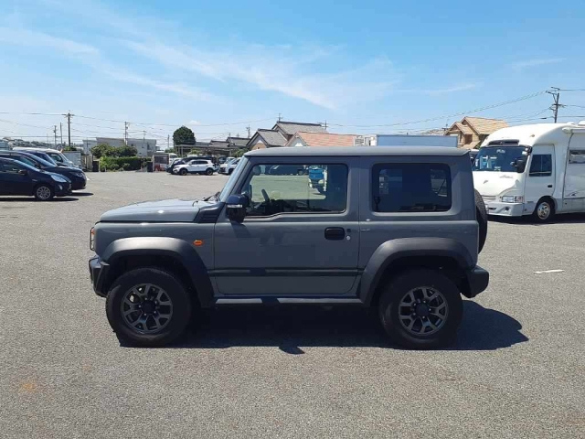 SUZUKI JIMNY SIERRA 2023
