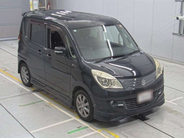 SUZUKI SOLIO 2012