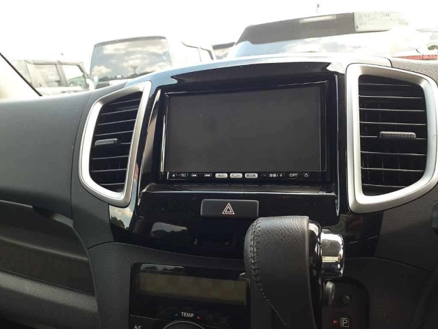 SUZUKI SOLIO 2012