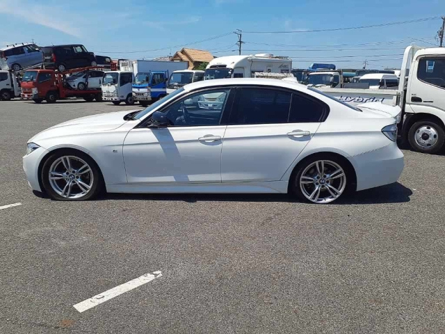 BMW 3 SERIES 2018