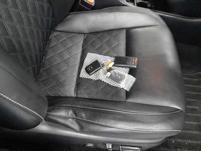 TOYOTA HARRIER 2014