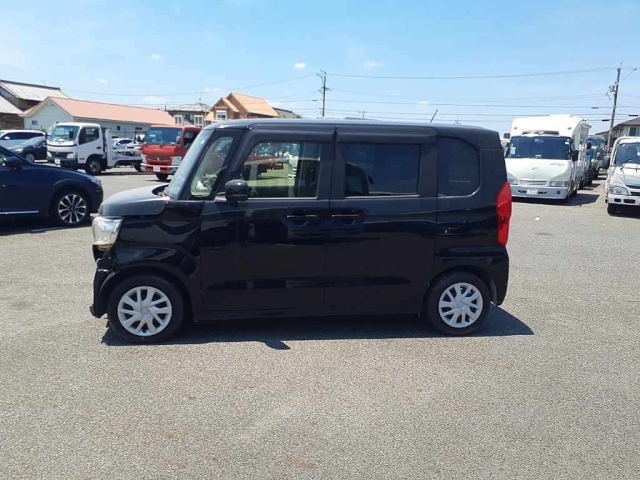 HONDA N BOX 2020