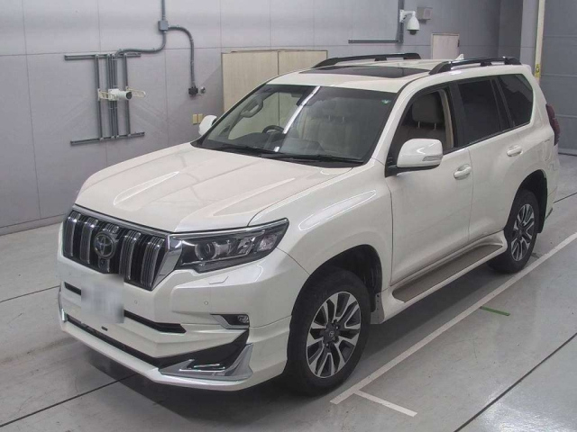 TOYOTA LAND CRUISER PRADO 2021