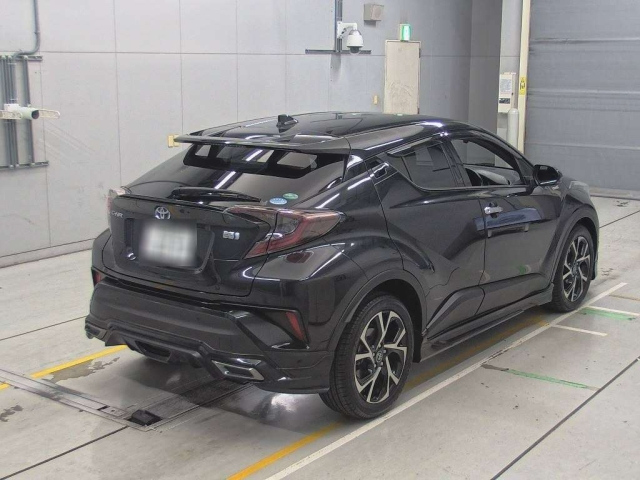 TOYOTA C-HR 2018