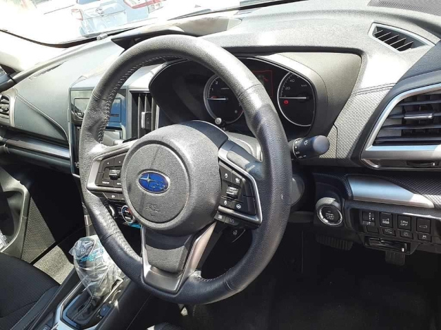 SUBARU FORESTER 2018