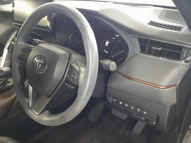 TOYOTA HARRIER 2020