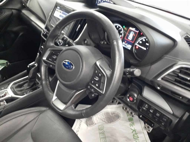 SUBARU FORESTER 2018