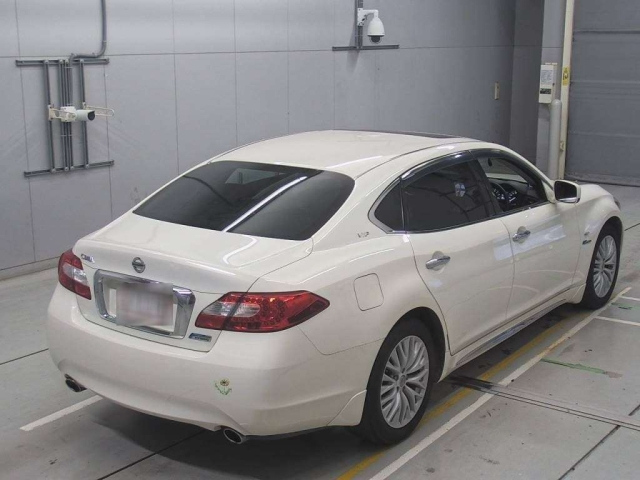 NISSAN CIMA 2012