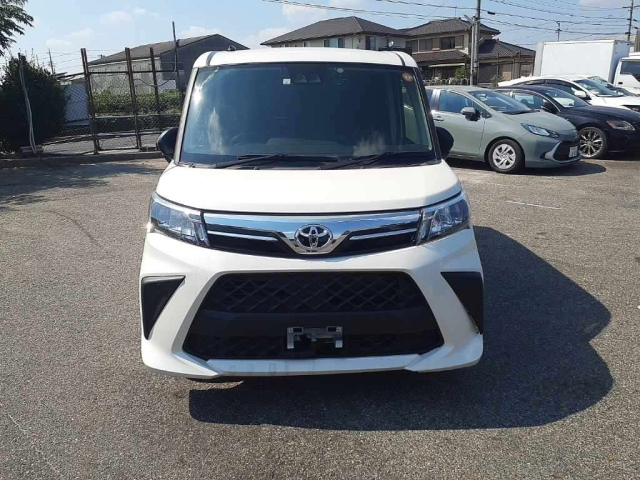 TOYOTA ROOMY 2023