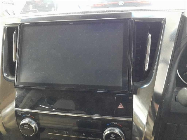 TOYOTA VELLFIRE 2017