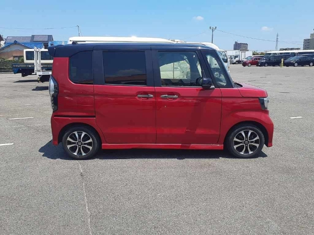 HONDA N BOX 2022