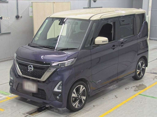NISSAN ROOX 2021