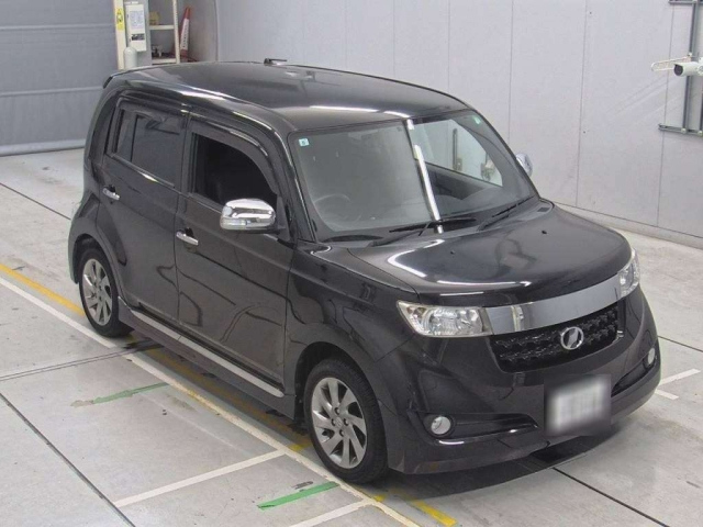 TOYOTA BB 2015