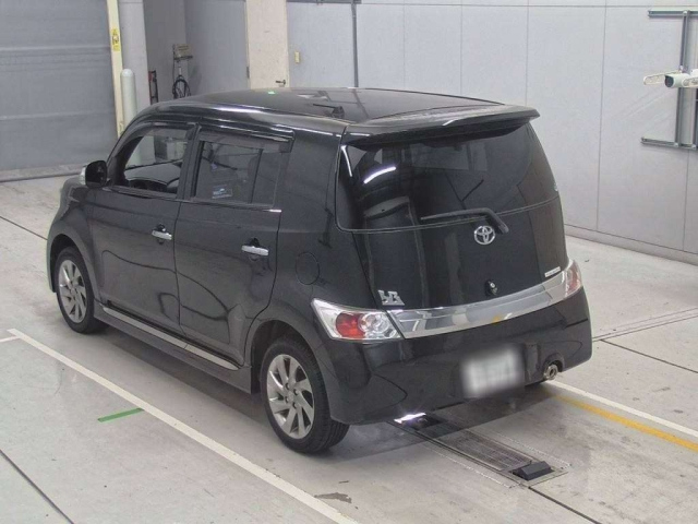 TOYOTA BB 2015