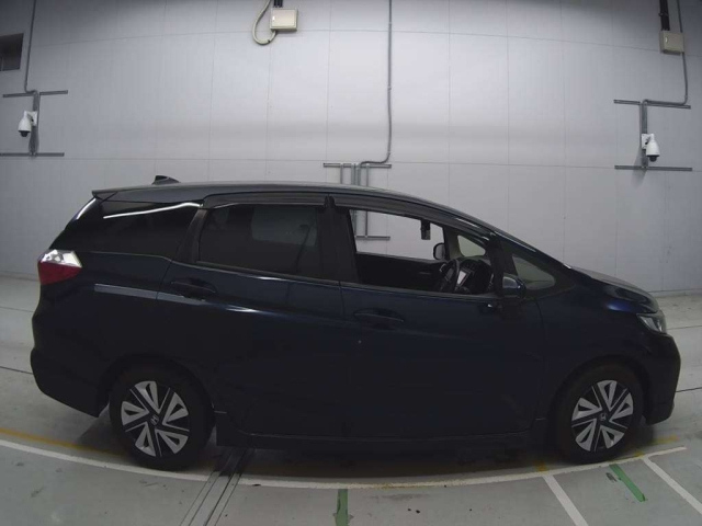 HONDA SHUTTLE 2016