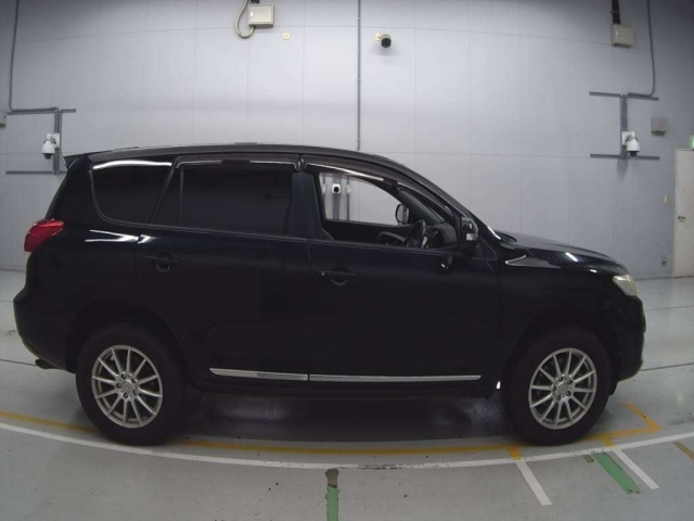 TOYOTA VANGUARD 2013