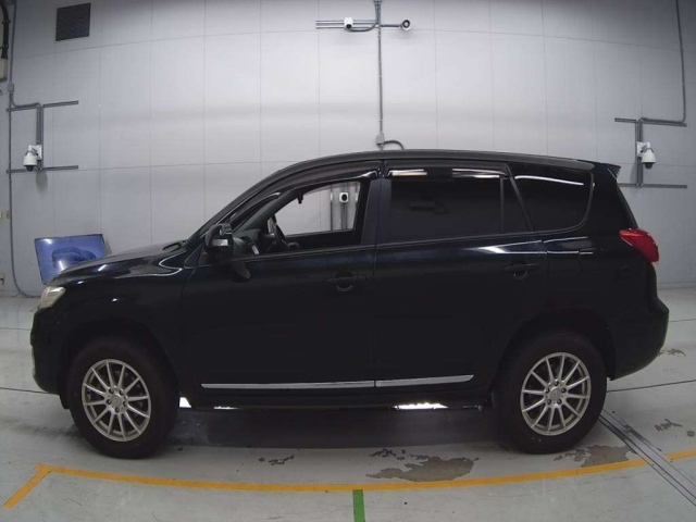 TOYOTA VANGUARD 2013