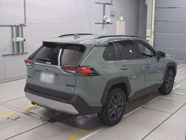 TOYOTA RAV4 2024