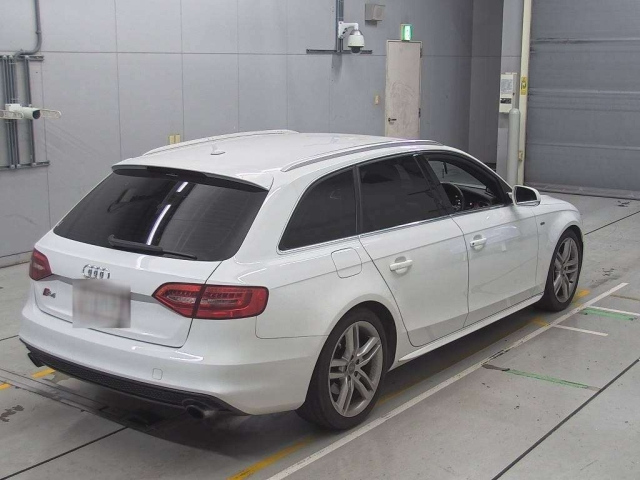 AUDI A4 2012
