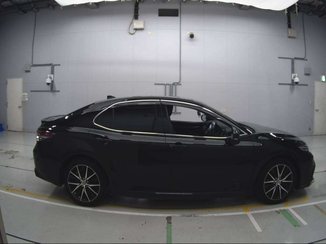 TOYOTA CAMRY 2023