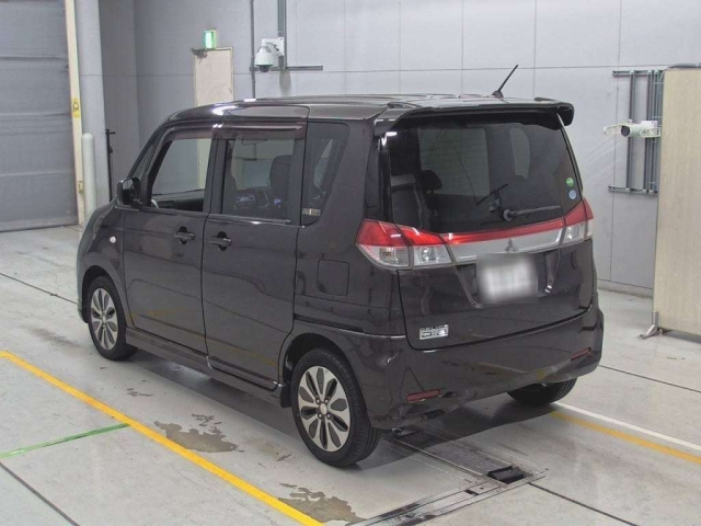 MITSUBISHI DELICA D2 2014