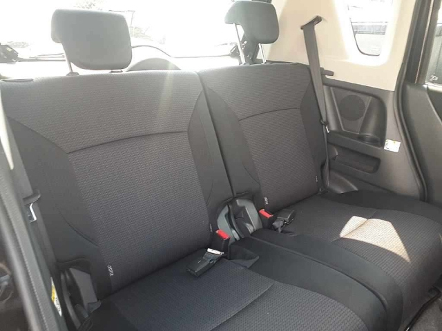 MITSUBISHI DELICA D2 2014