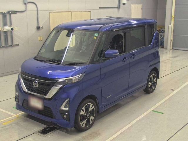 NISSAN ROOX 2020