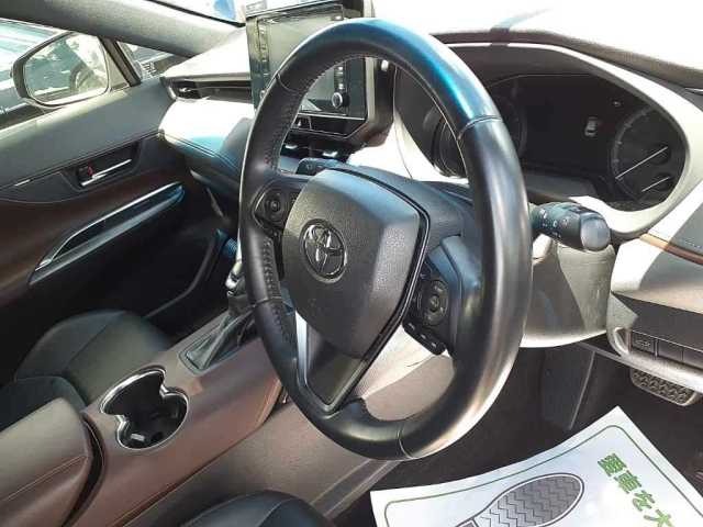 TOYOTA HARRIER 2021