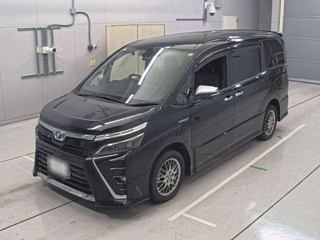 TOYOTA VOXY 2019