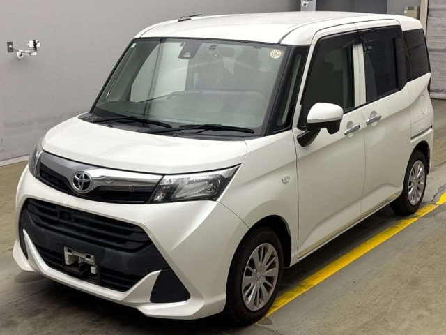 TOYOTA TANK 2017