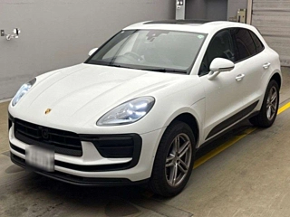 PORSCHE MACAN 2024